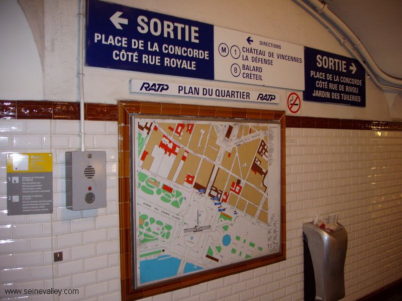 francia_paris_placedelaconcorde_metroconcorde